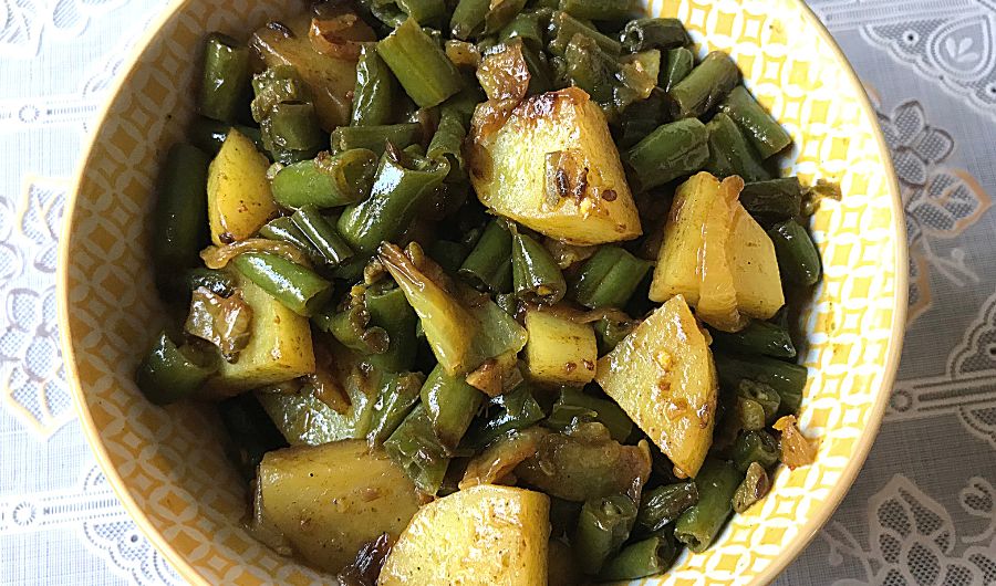 green beans and potato curry